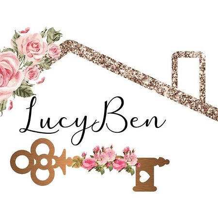 Lucyben Guesthouse カーシャ エクステリア 写真