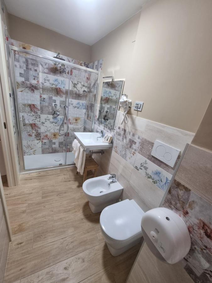 Lucyben Guesthouse カーシャ エクステリア 写真